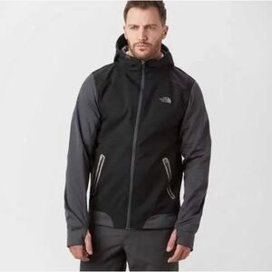 The North Face Men’s Kilowatt Varsity Jacket, Black and Gray Medium